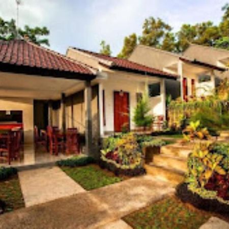 Singgahan Bungalow By Ecommerceloka Toyapakeh エクステリア 写真