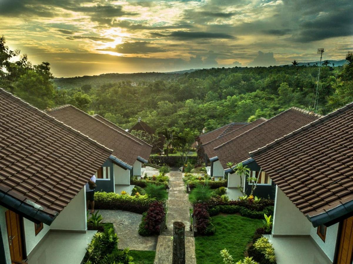 Singgahan Bungalow By Ecommerceloka Toyapakeh エクステリア 写真